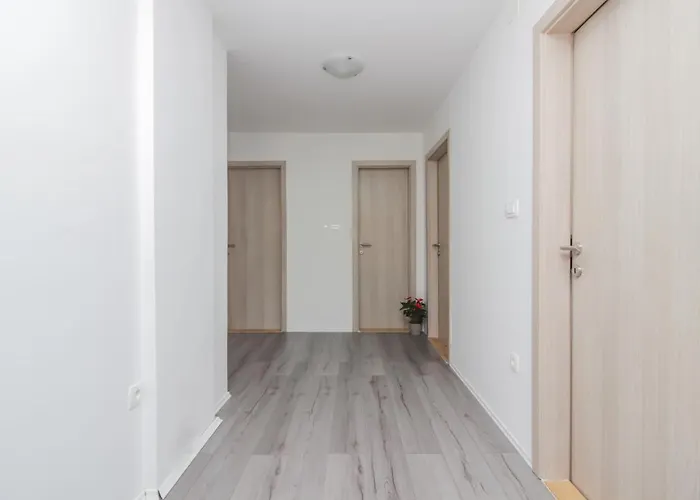 Luxury Eva Lägenhet